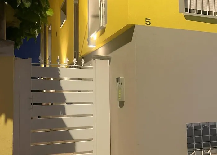 Palazzo Gregorio Bed & Breakfast